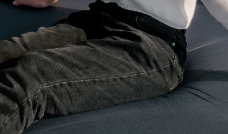 Mit 10 cm selbstaufblasender Luftmatratze ausgestattet