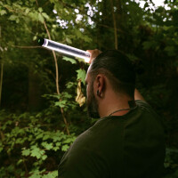 Campwerk Lampada da campeggio LED RGB con Powerbank IP68