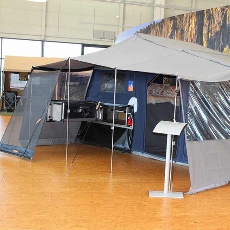 Erker ad Alto Tetto della Cucina TrailDog Umber V2A