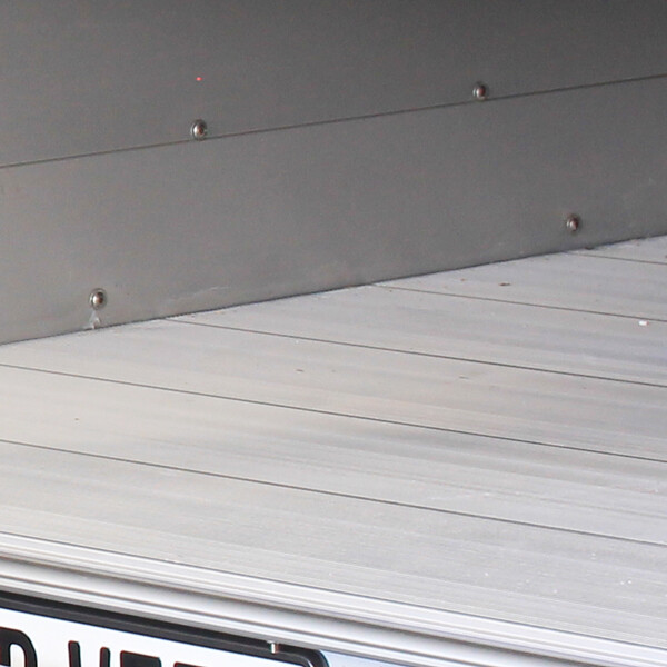 Plancher en aluminium